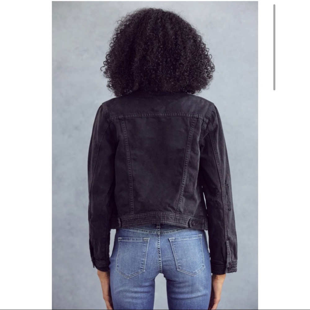 New- Rumors• Kancan Distressed Denim Jacket - Picture 4 of 10